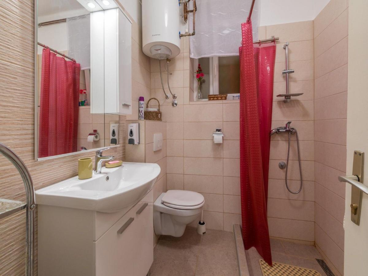 Apartments Drago Novi Vinodolski Eksteriør bilde
